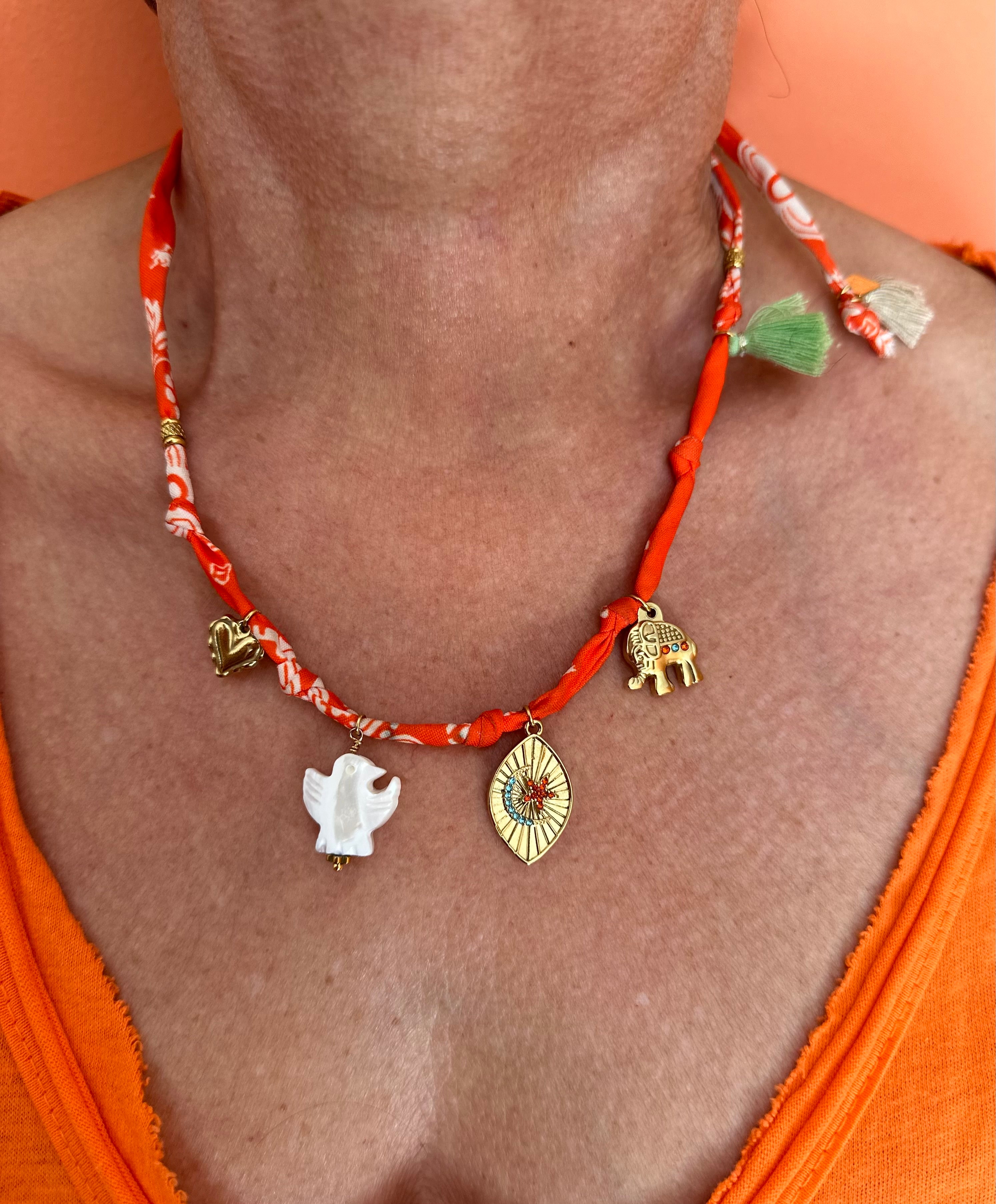 Collier Bali