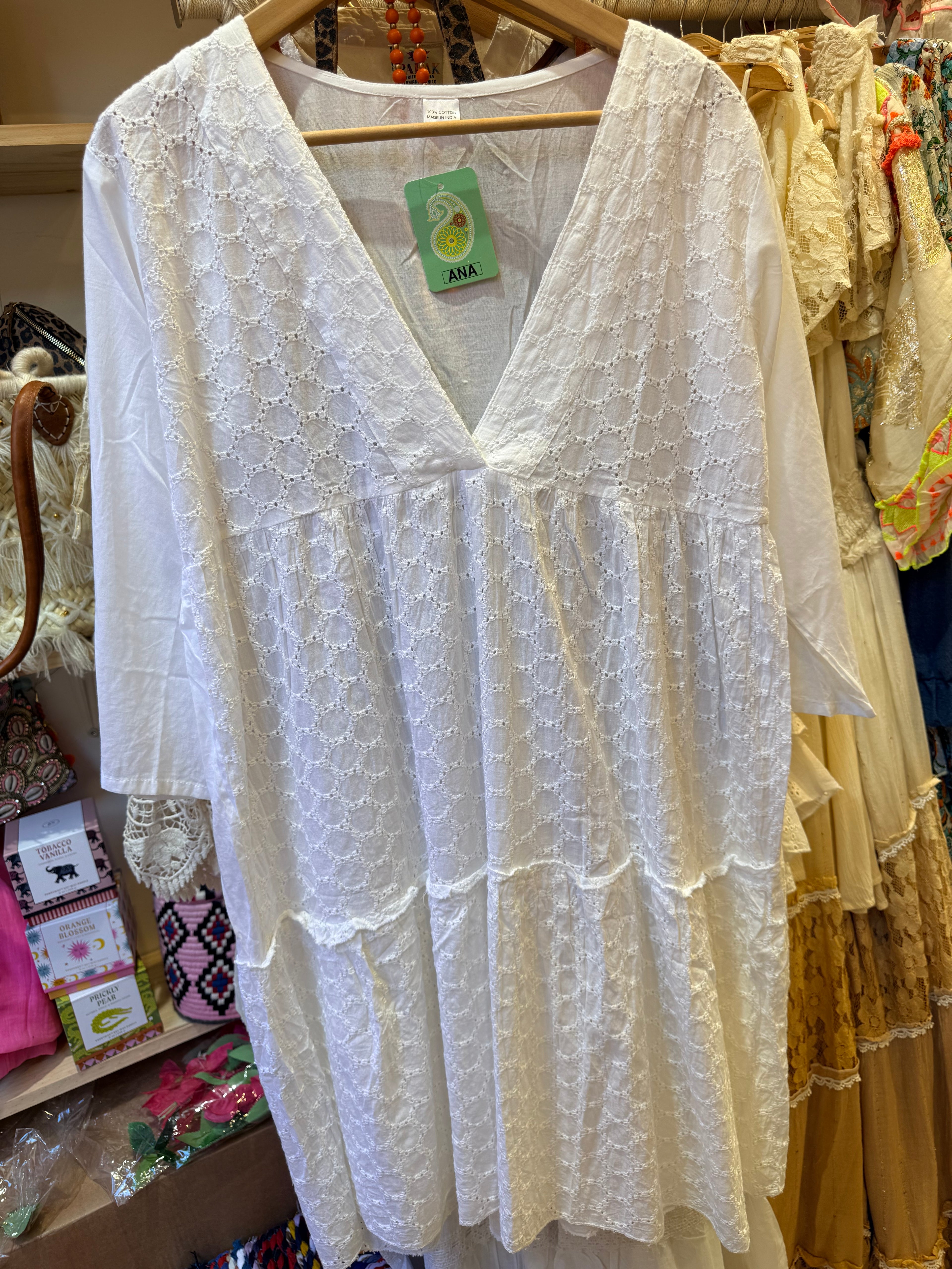 Robe coton brodé