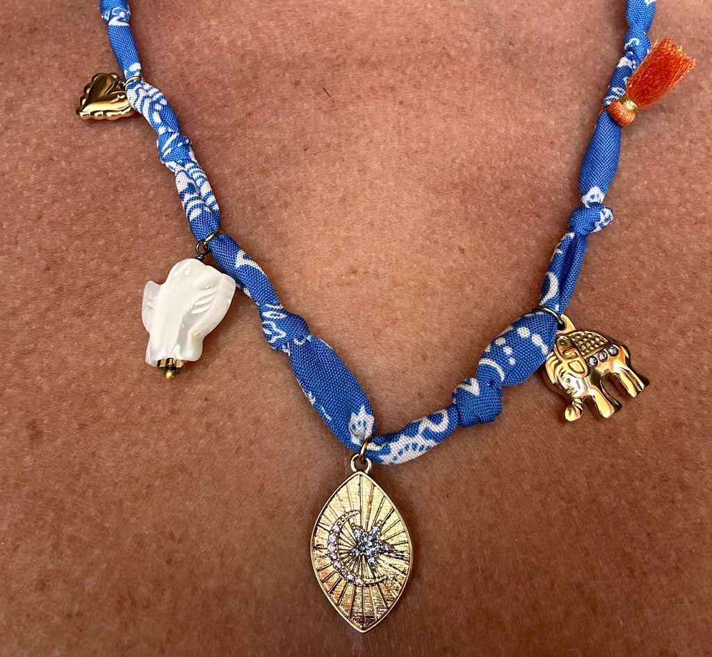 Collier Zina