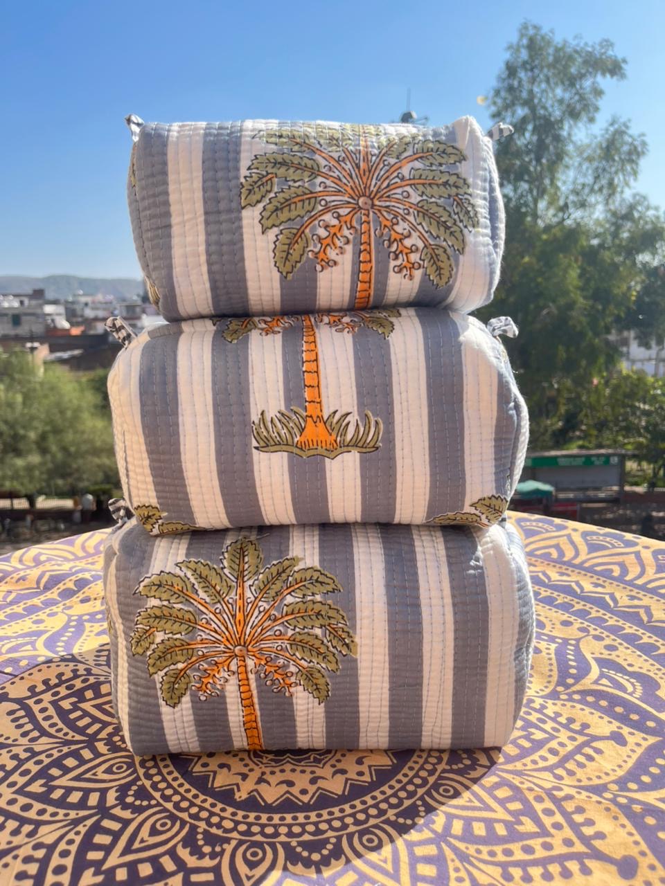 Trousse matelassée